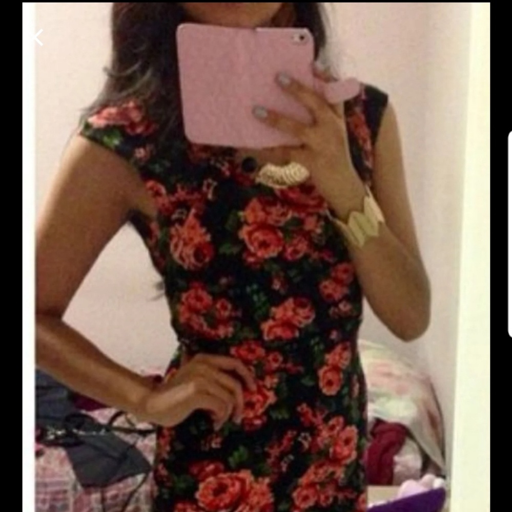 Rose bodycon dress